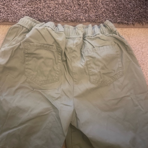 Brand Cat & Jack shorts, green size 10 girls drawstring elastic waist band - Picture 2 of 7